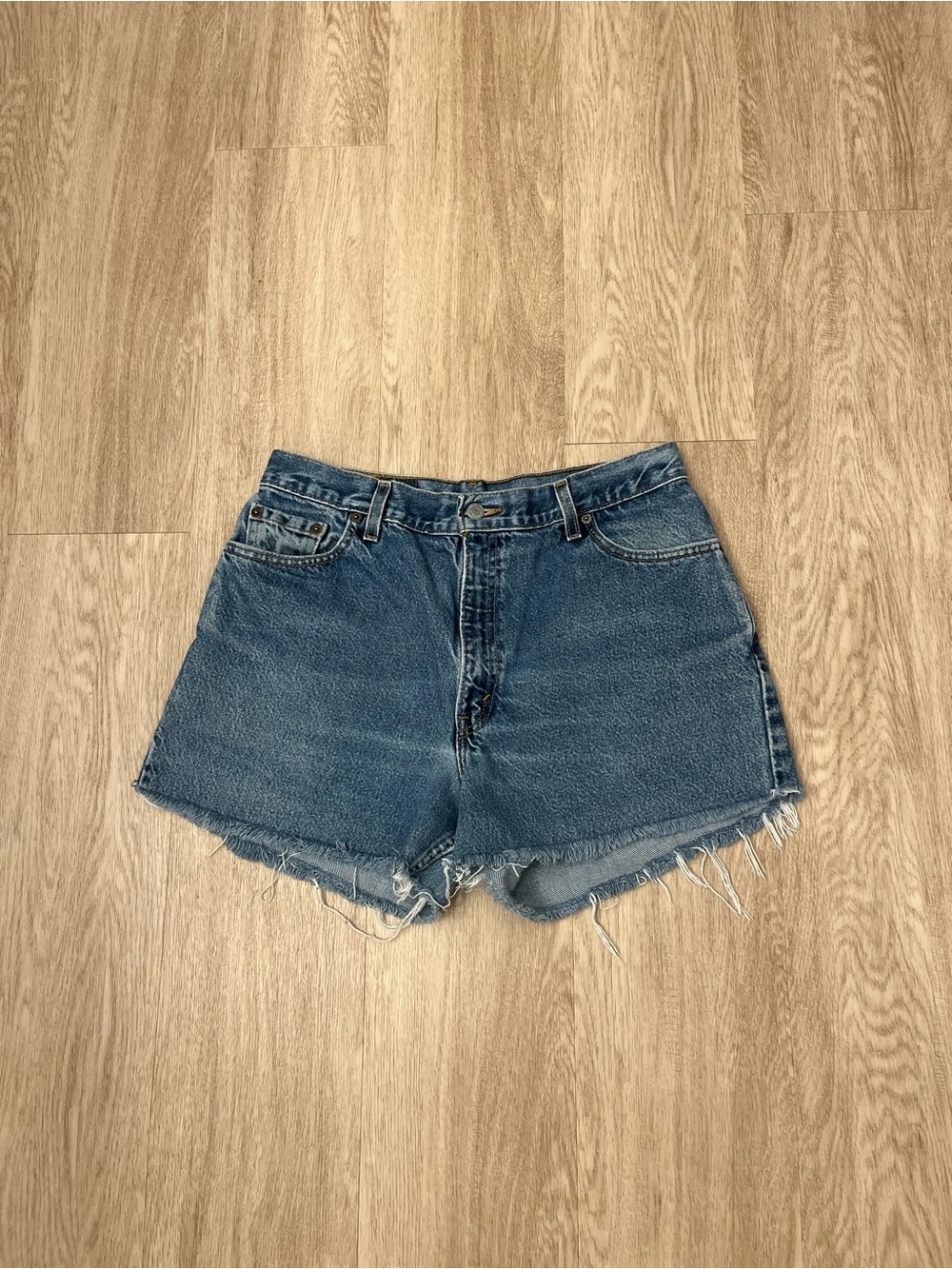 levi’s jean shorts